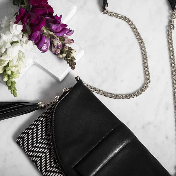 CHISWICK - Addison Road Black & White Weave Crossbody Bag - Image 5